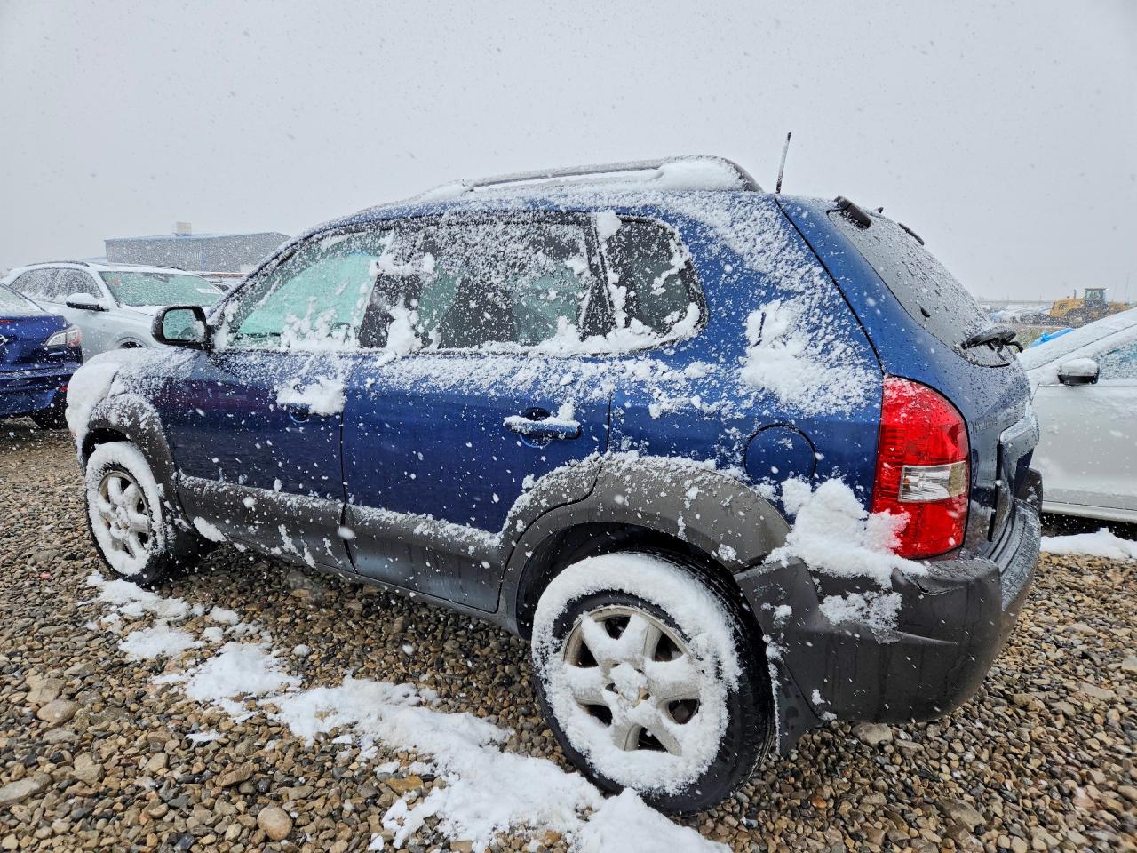 2005 Hyundai Tucson VIN KM8JN72D55U160904 photo 2