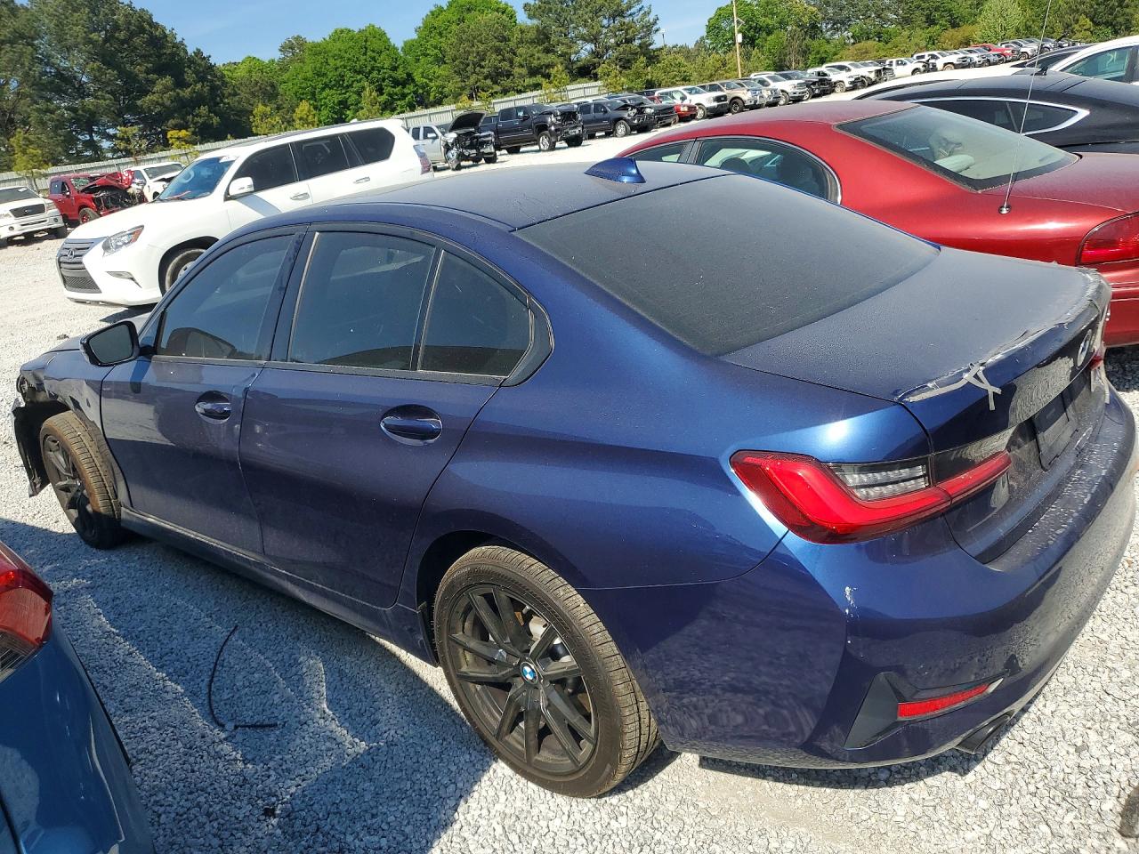 2019 BMW 3 series VIN WBA5R7C51KFH28132 photo 2