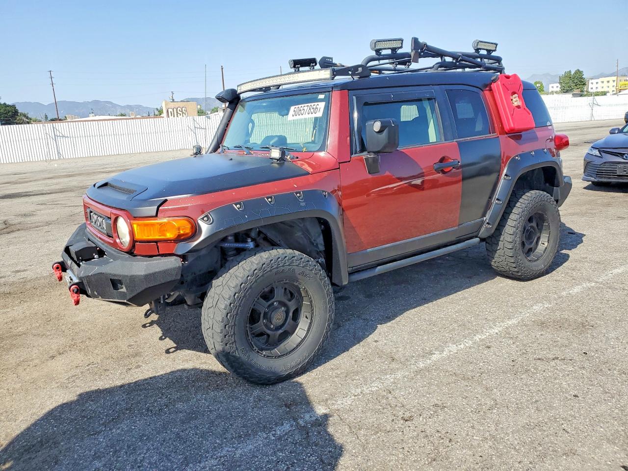 2008 Toyota Fj cruiser VIN JTEBU11F38K041515 photo 1