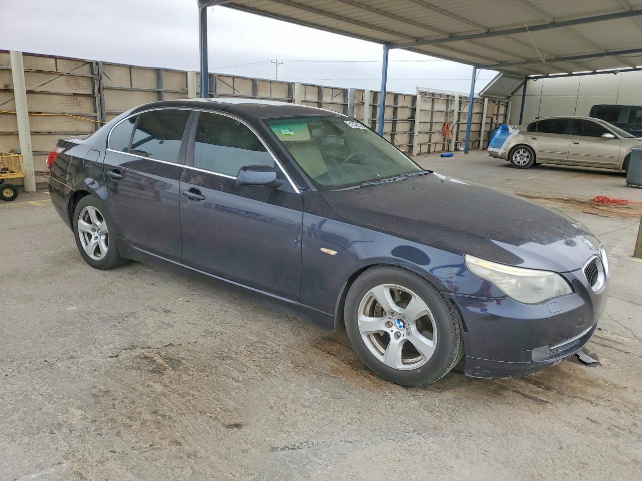 2008 BMW 5 series VIN WBANW135X8CN55076 photo 4