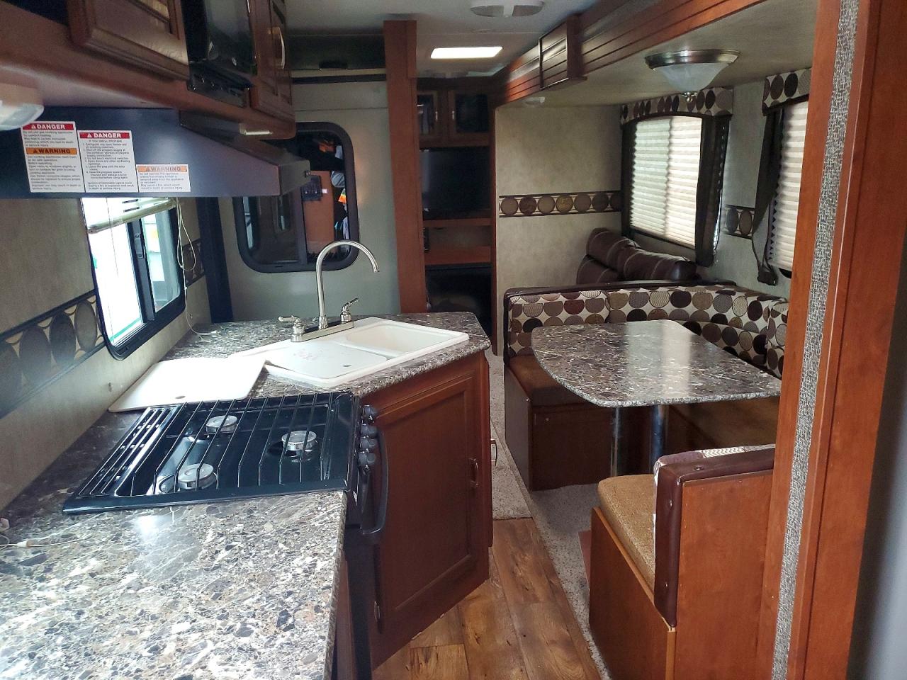 2015 KEYSTONE Passport VIN 4YDT31823FT414636 photo 6