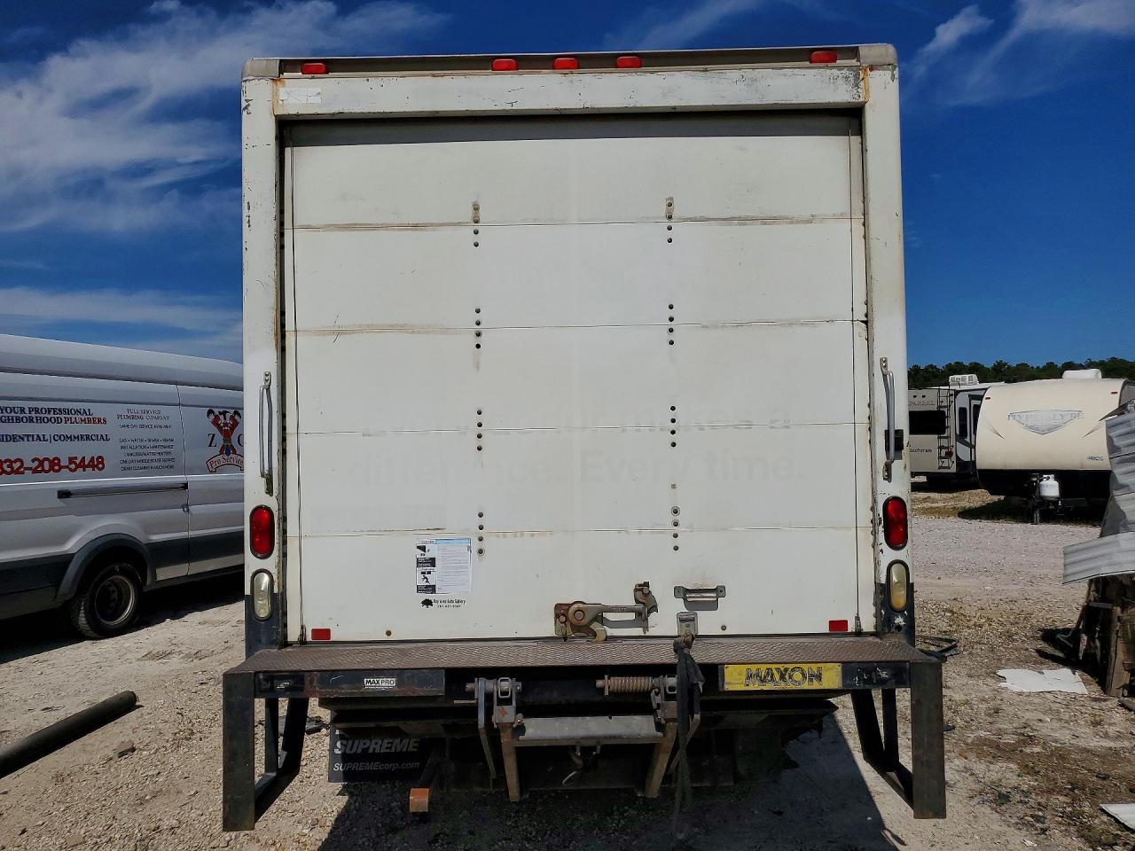 2009 Chevrolet Express VIN 1GBJG31K491128738 photo 6