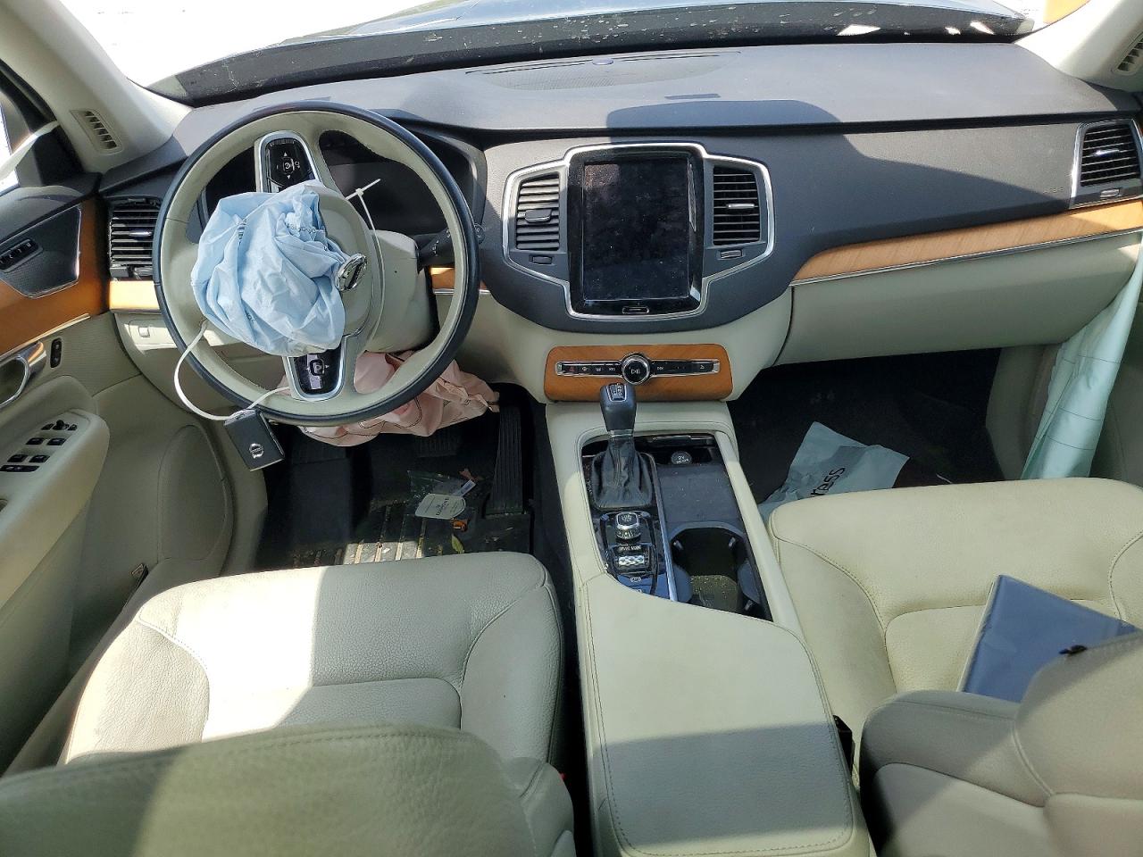 2021 Volvo Xc90 VIN YV4A22PK8M1686609 photo 8