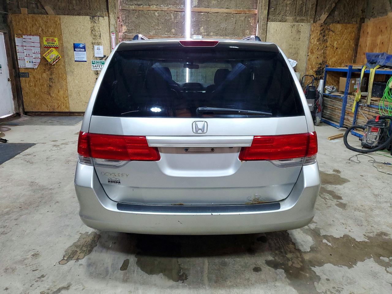 2008 Honda Odyssey VIN 5FNRL38608B407080 photo 6