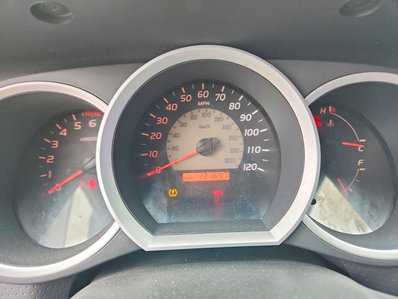 2010 Toyota Tacoma VIN 5TENX4CN1AZ707335 photo 9