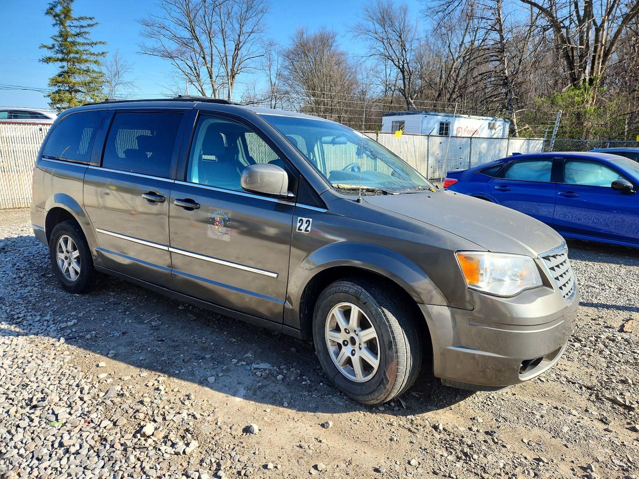 2010 Chrysler Minivan VIN 2A4RR5D17AR344911 photo 4
