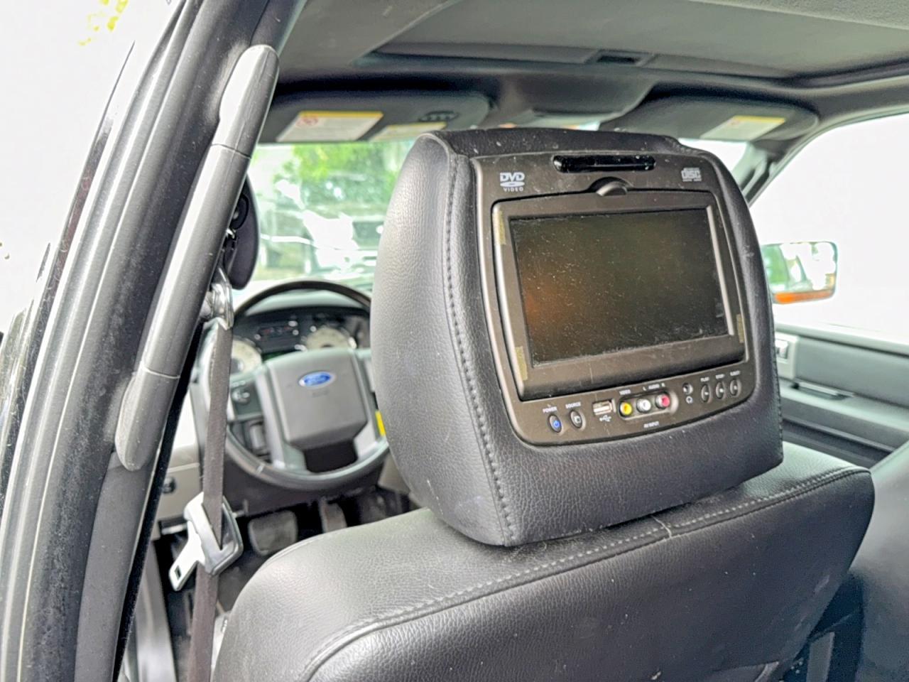 2014 Ford Expedition VIN 1FMJU2A55EEF03527 photo 11