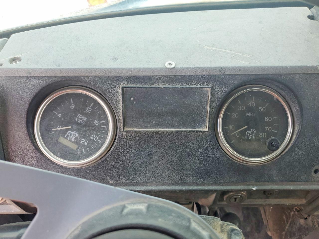 2005 MACK All other VIN 1M2B209C55M030591 photo 8