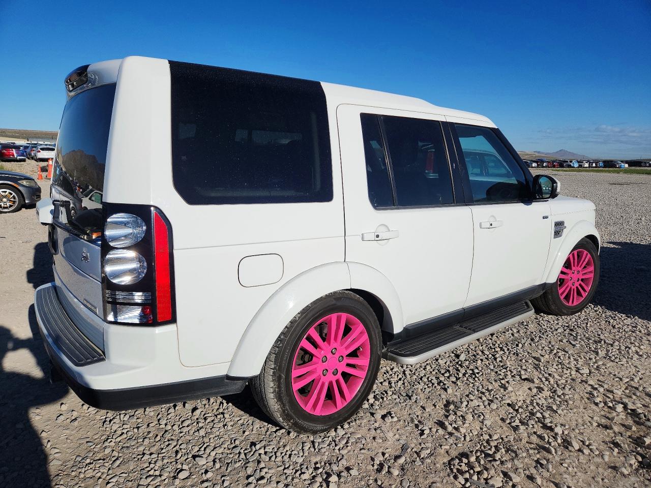 2016 Land Lr4 VIN SALAK2V6XGA794784 photo 3