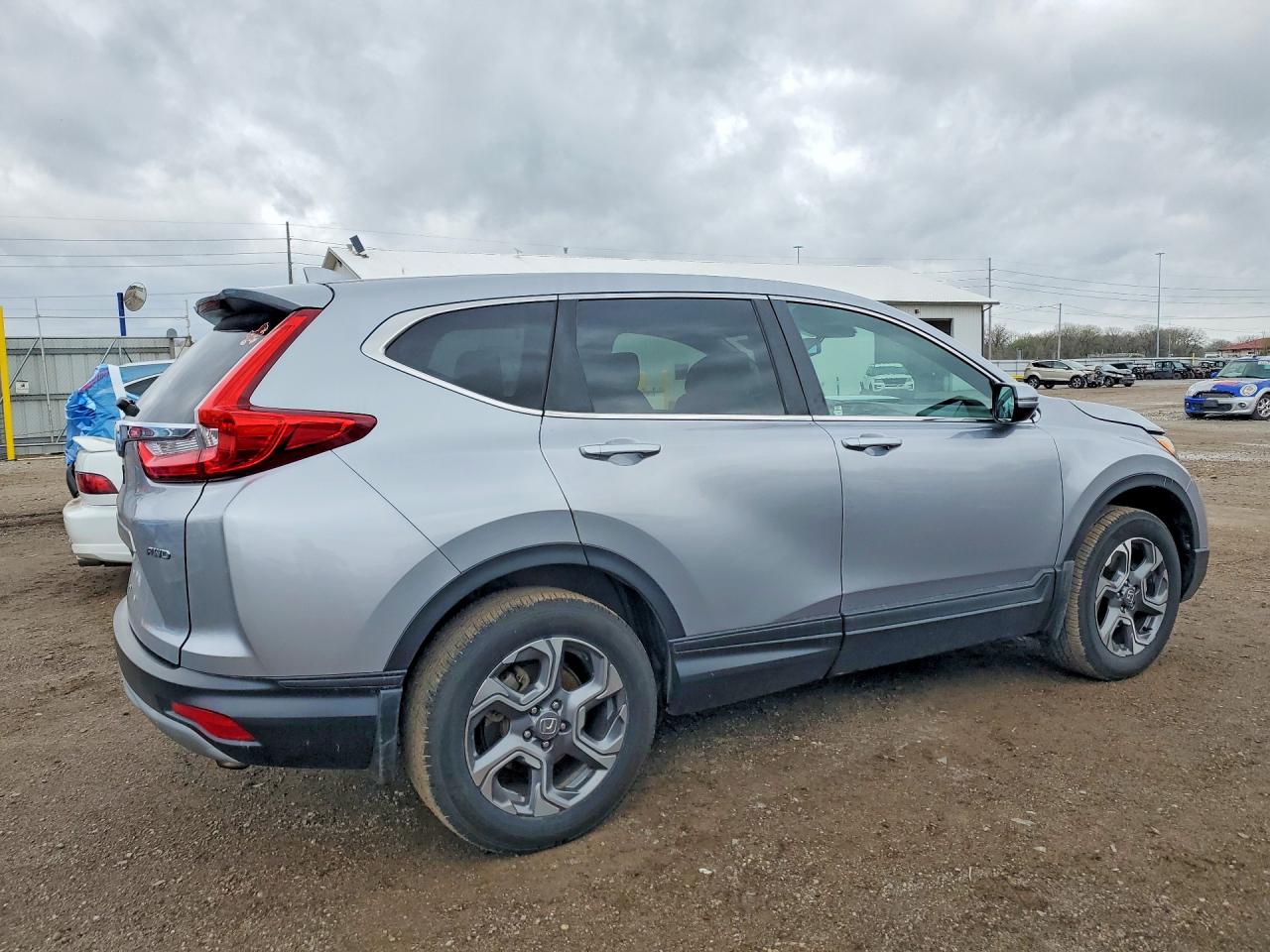 2017 Honda Crv VIN 5J6RW2H82HL059955 photo 3