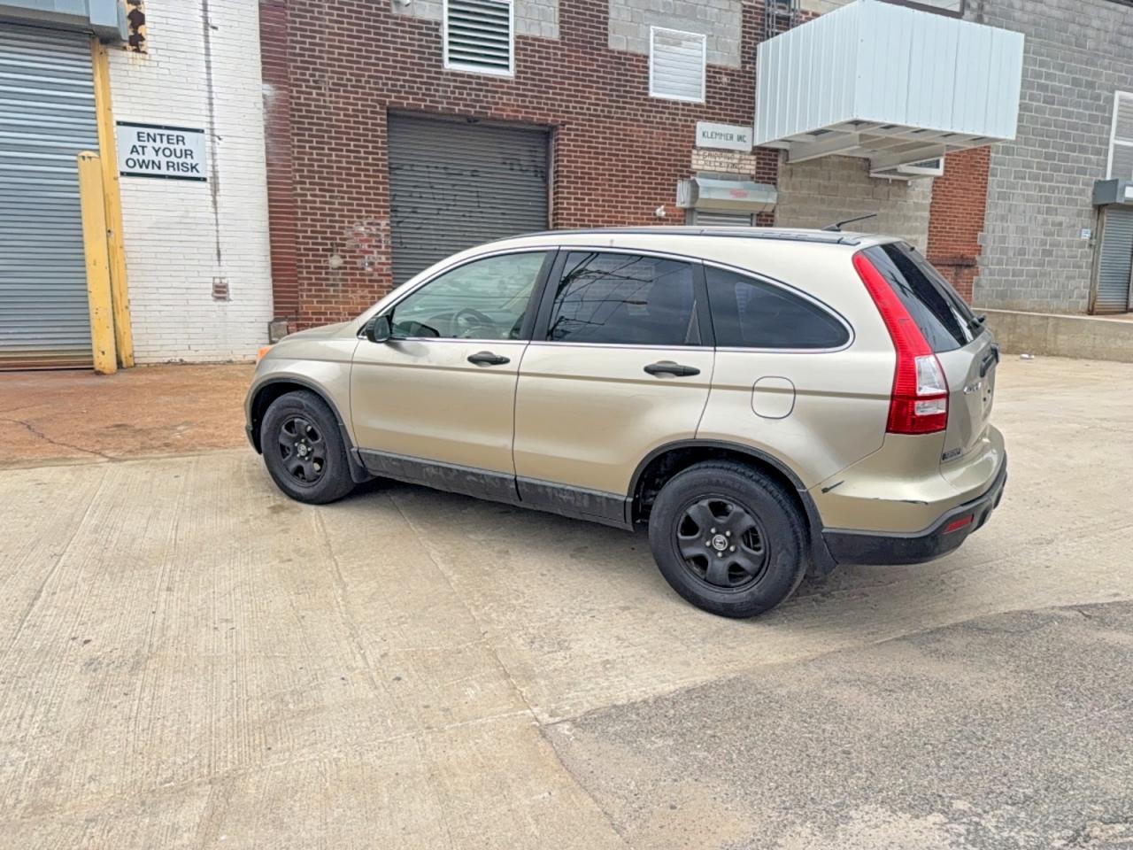 2007 Honda Crv VIN JHLRE38387C007802 photo 3