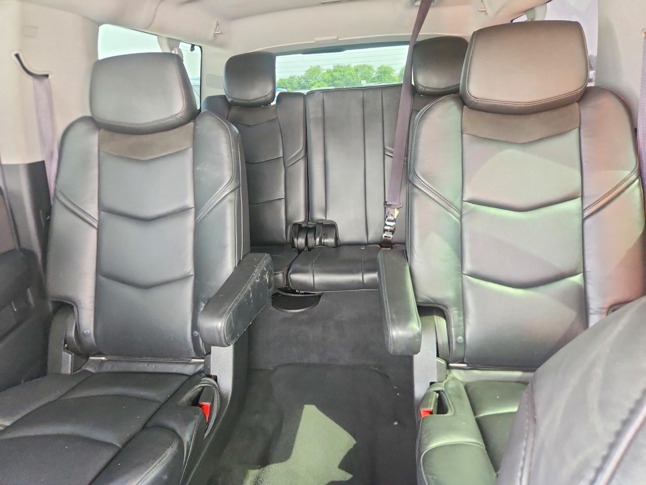 2015 Cadillac Escalade VIN 1GYS3JKJ6FR268304 photo 10