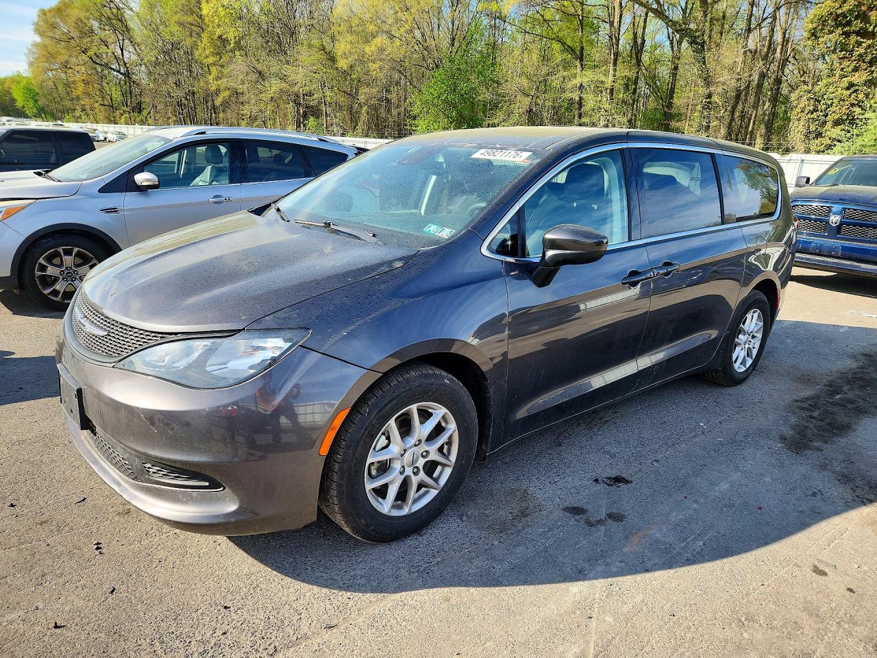 2023 Chrysler Minivan VIN 2C4RC1CG7PR602732 photo 1
