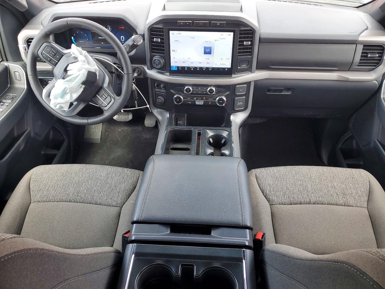 2024 Ford F150 VIN 1FTEW3K83RKD65668 photo 8