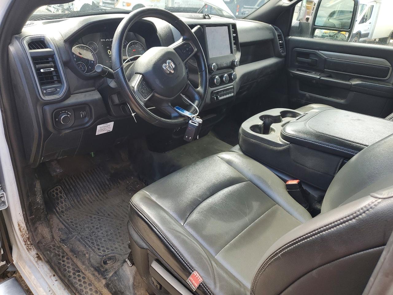 2023 Ram 5500 VIN 3C7WRMBL5PG607017 photo 8