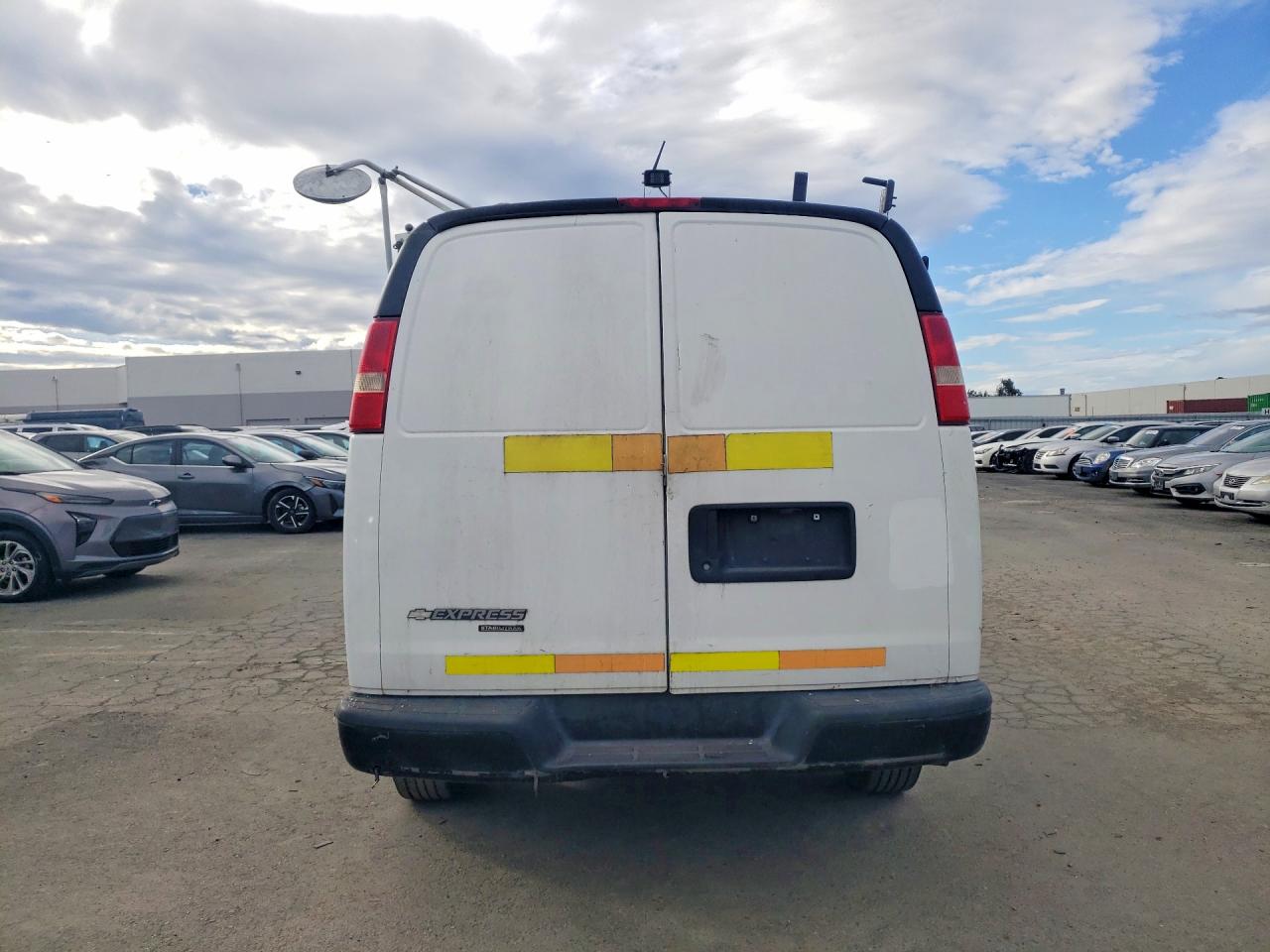 2012 CHEV Express VIN 1GCWGFCA6C1181424 photo 6
