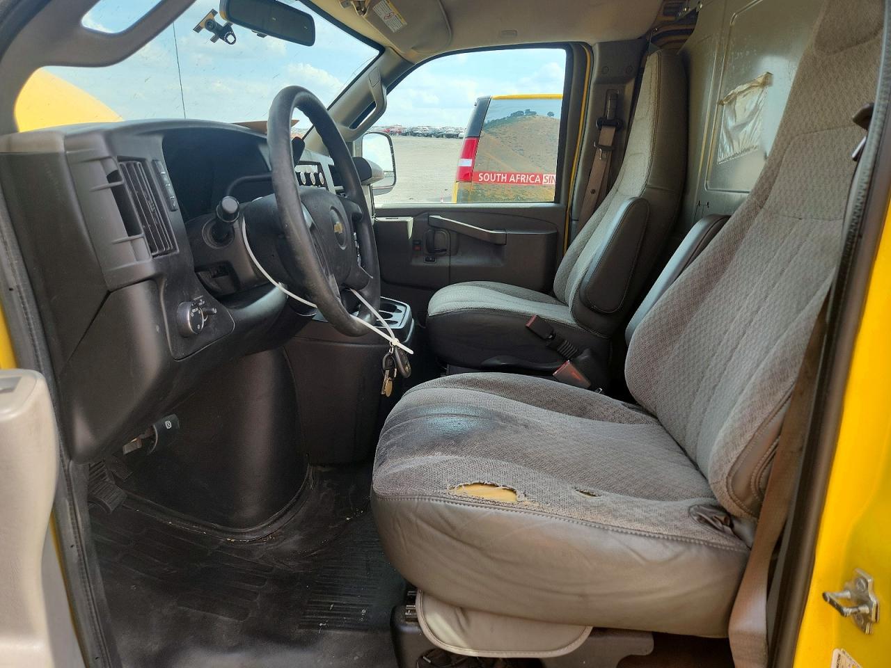 2021 CHEVROLET Express VIN 1GCWGAFP2M1174524 photo 7