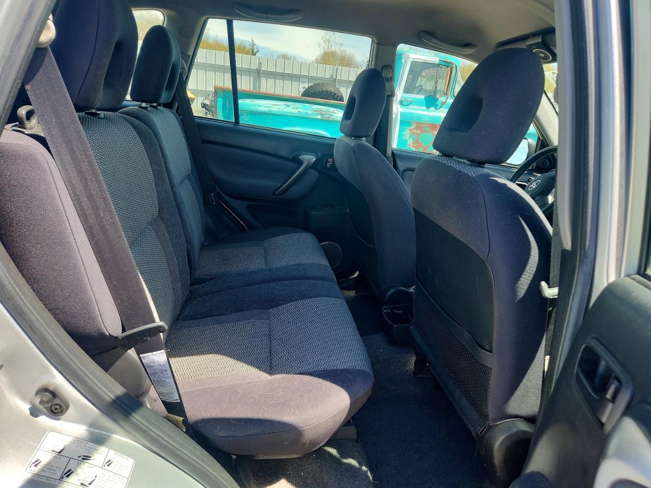 2005 Toyota Rav4 VIN JTEGD20V750058703 photo 10