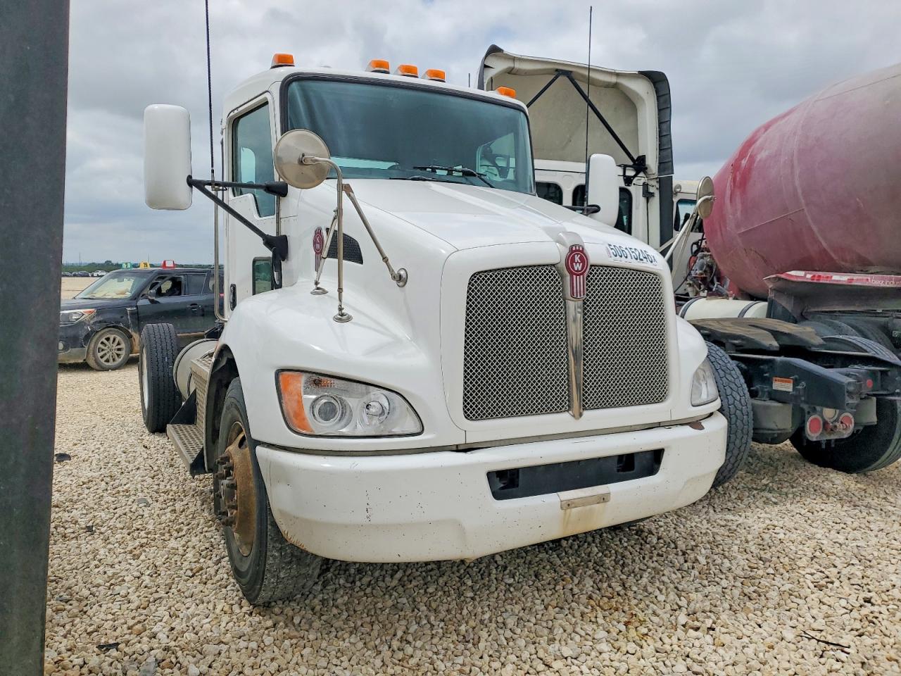2015 KENWORTH All other VIN 2XKHAJ7X0FM462681 photo 1