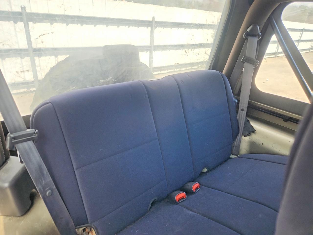 2003 Jeep Wrangler / VIN 1J4FA29123P356888 photo 10