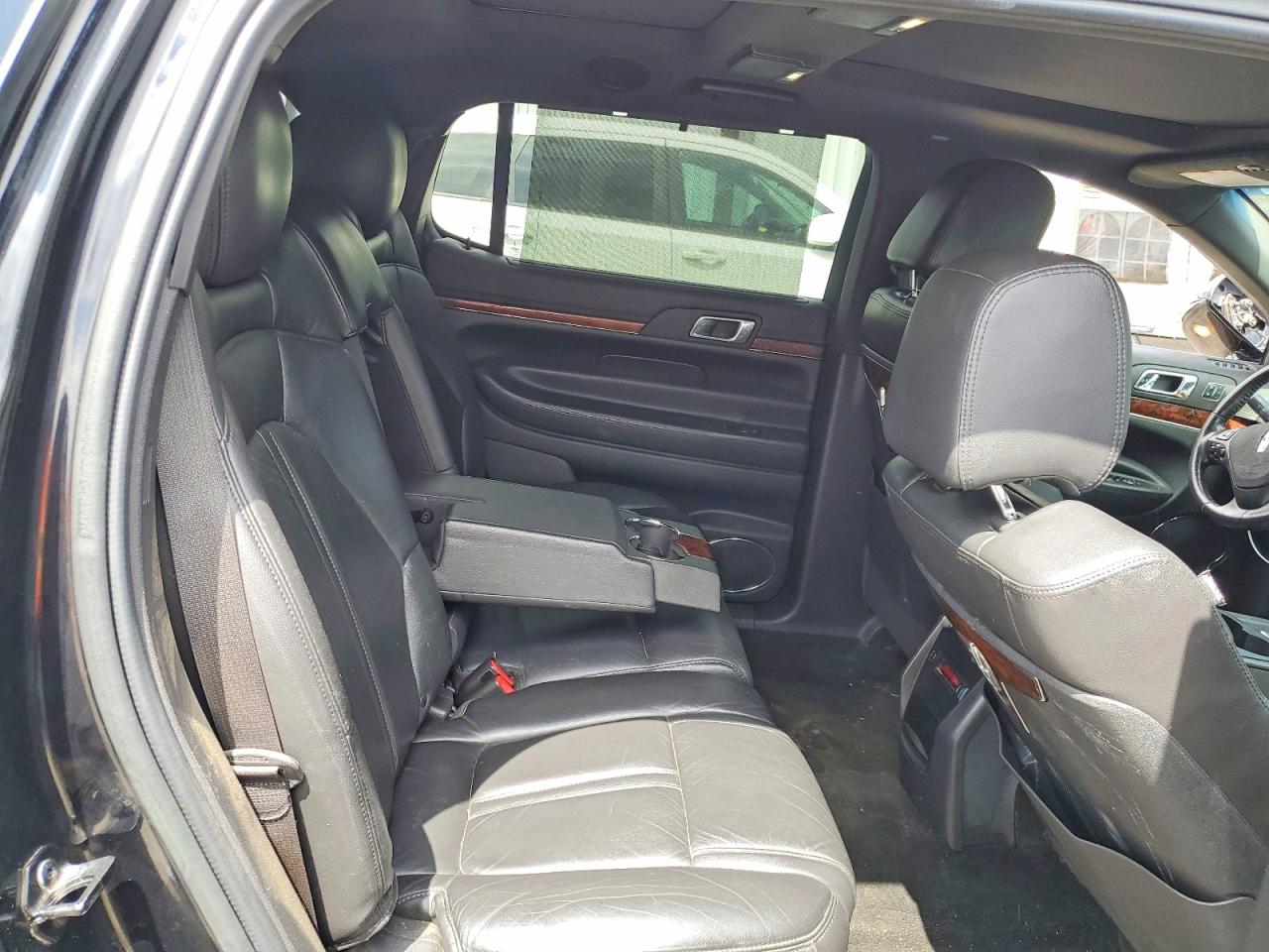 2017 Lincoln Mkt VIN 2LMHJ5NK1HBL00437 photo 10
