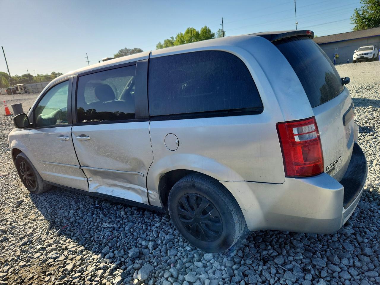 2009 Dodge Caravan VIN 2D8HN44E49R666395 photo 2