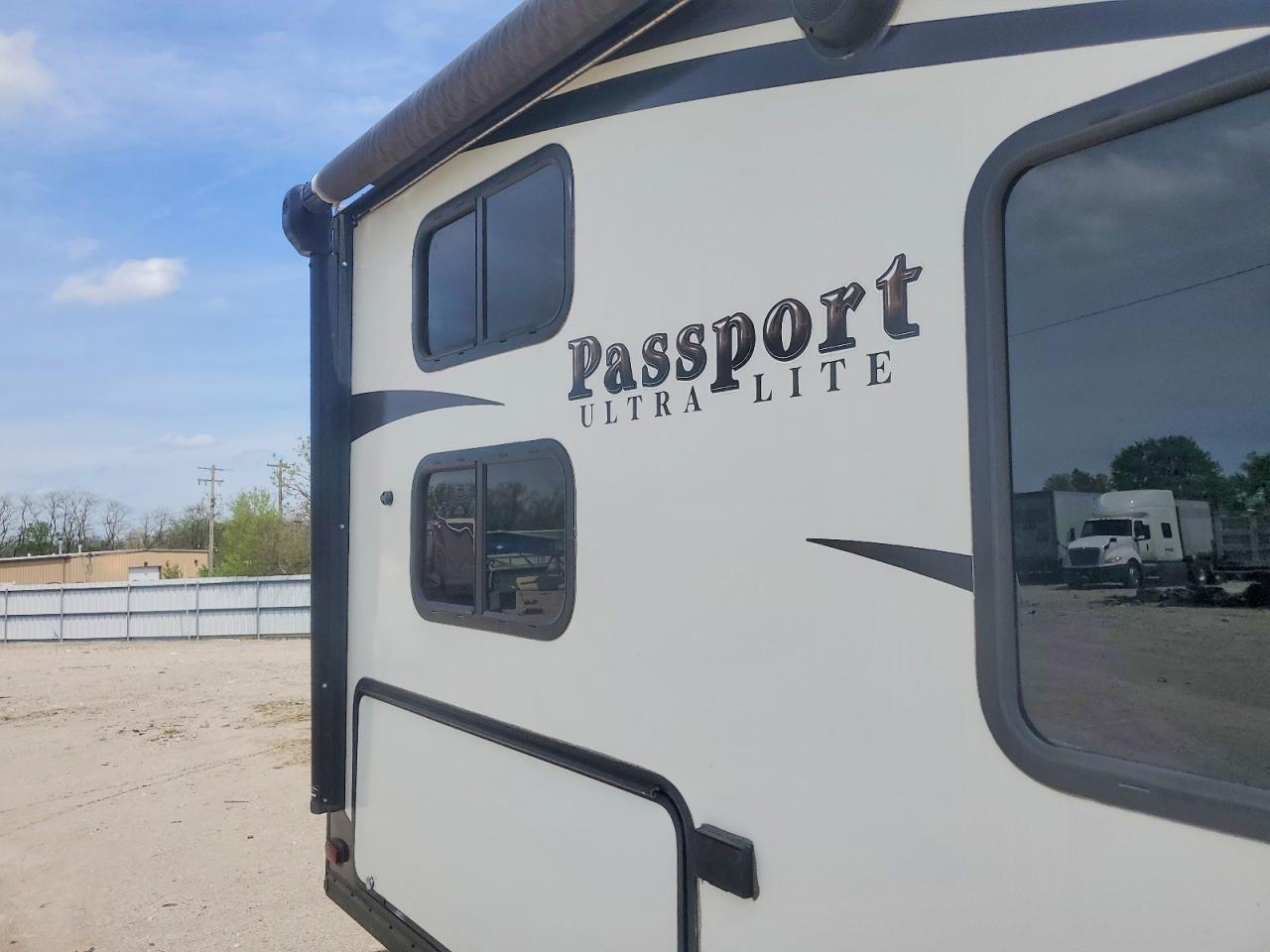 2017 KEYSTONE Passport VIN 4YDT23920HT416618 photo 9