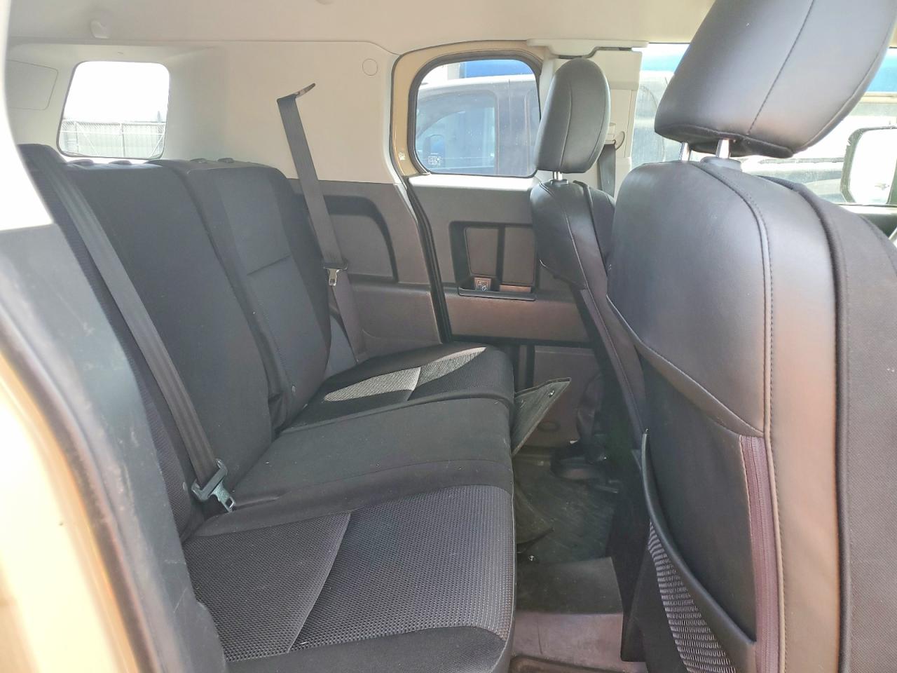2014 Toyota Fj cruiser VIN JTEBU4BF3EK182807 photo 11