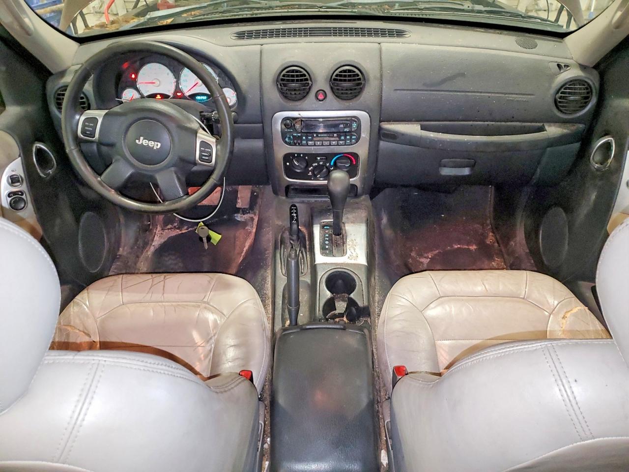 2004 Jeep Liberty VIN 1J4GL58K34W188115 photo 8