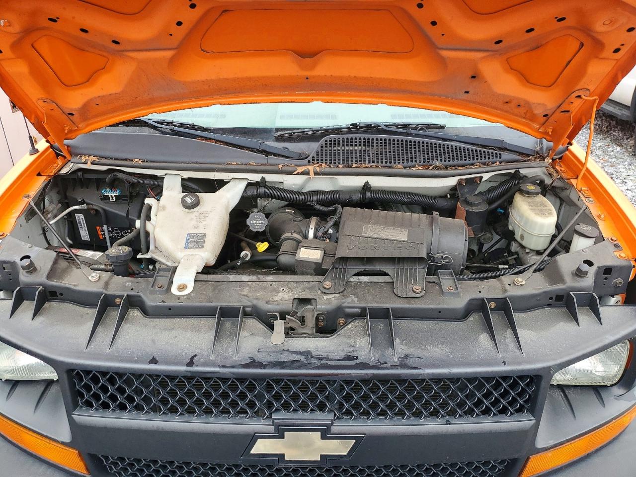 2014 Chevrolet All models VIN 1GB0G2CA7E1212749 photo 11