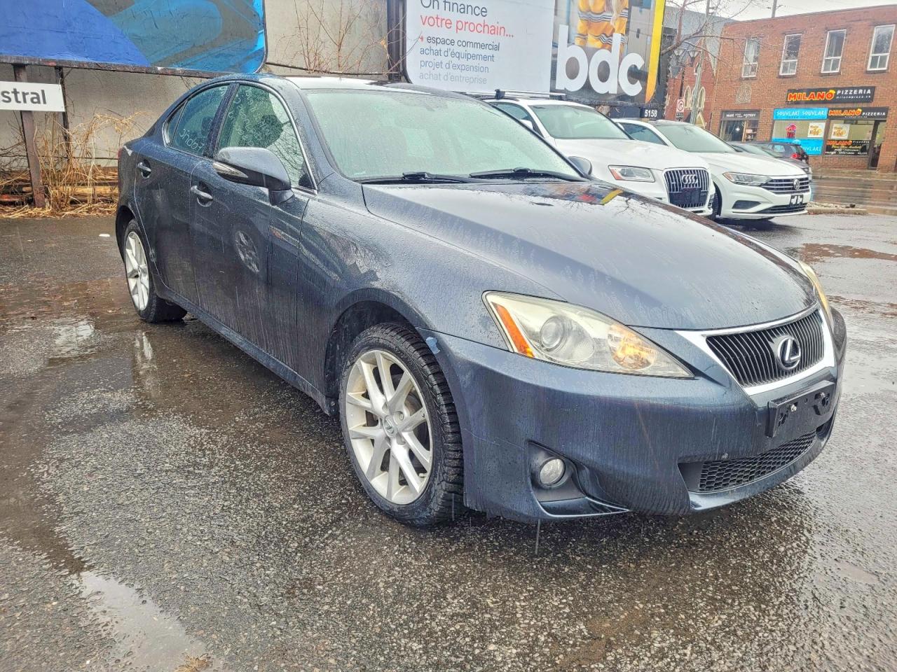 2011 Lexus Is VIN JTHCF5C20B5045868 photo 1