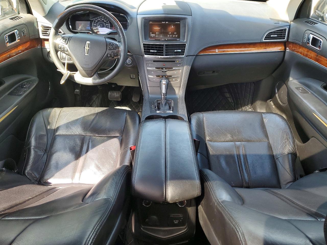 2013 Lincoln Mkt VIN 2LMHJ5FK8DBL54018 photo 8