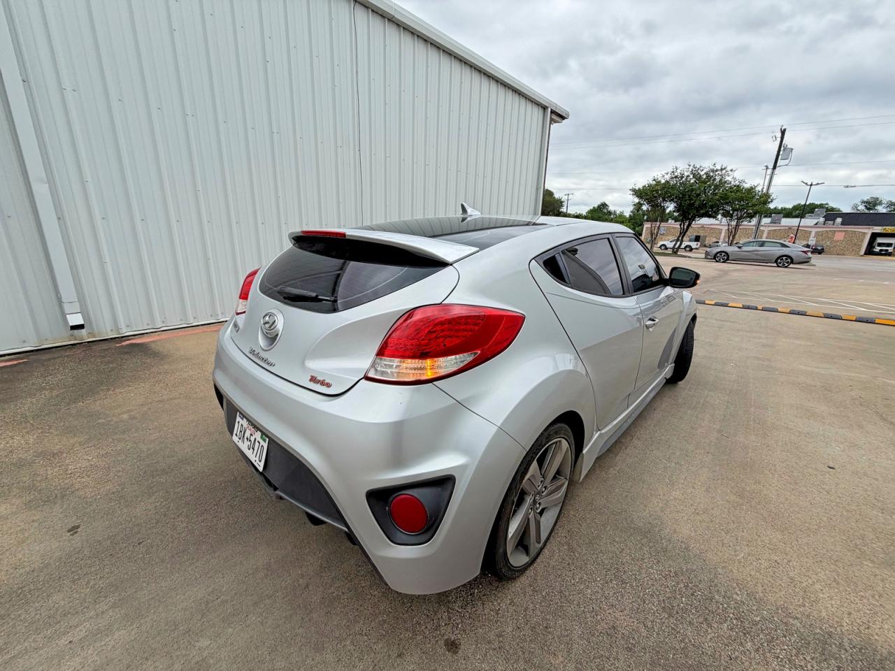 2014 Hyundai Veloster VIN KMHTC6AE3EU184542 photo 4
