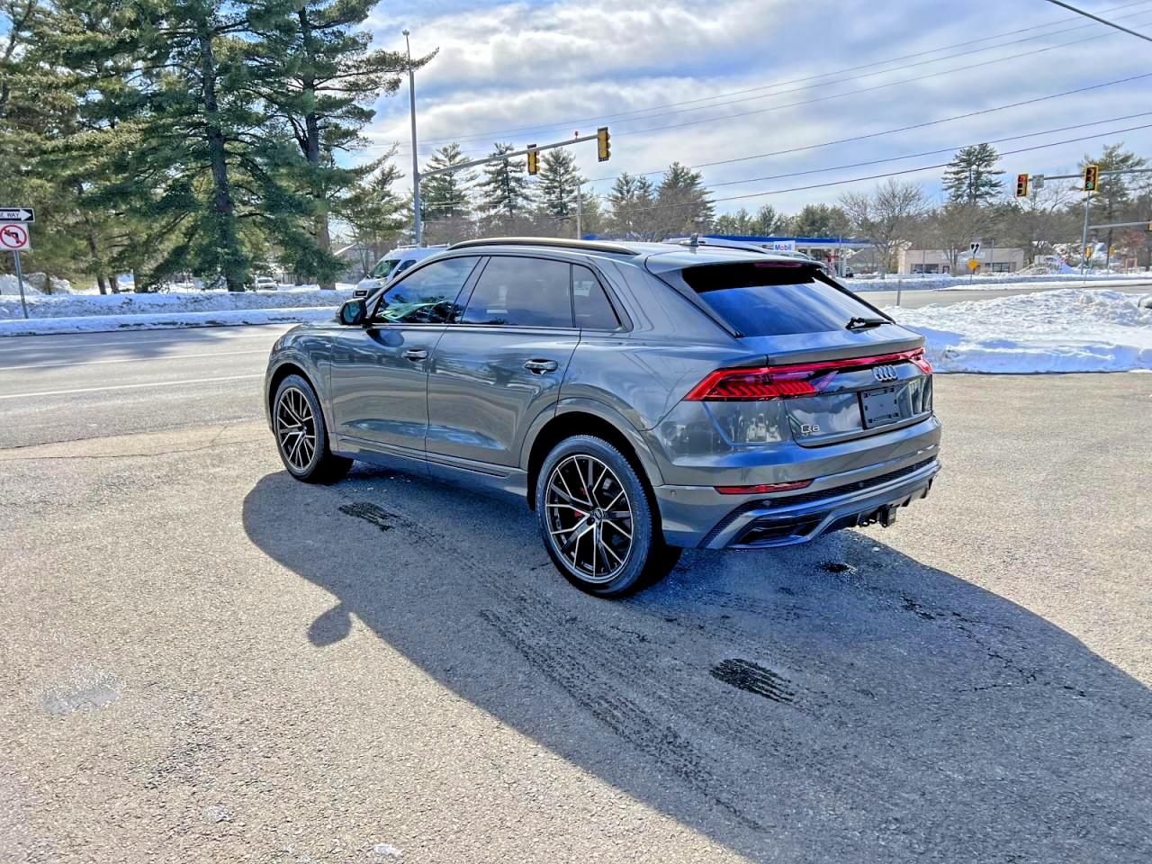 2019 Audi Q8 VIN WA1FVAF12KD025943 photo 3
