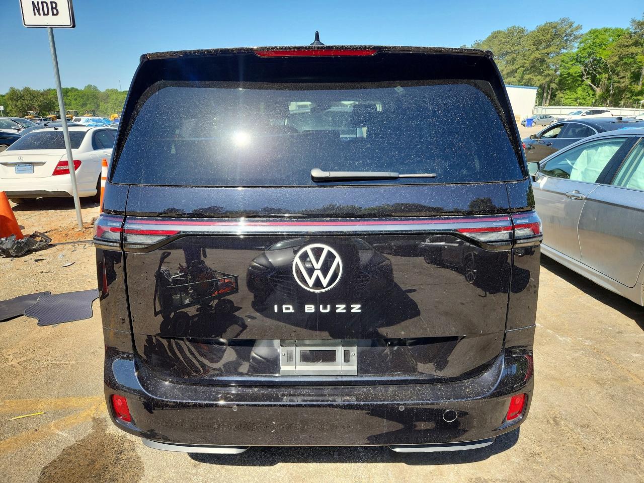 2025 Volkswagen All other VIN WVGAWVEB0SH012532 photo 6