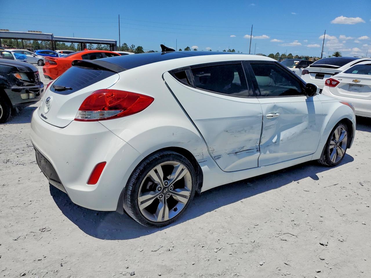 2012 Hyundai Veloster VIN KMHTC6AD0CU053766 photo 3