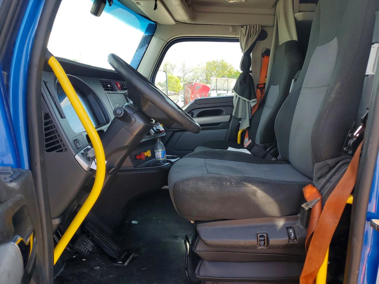 2023 KENWORTH All other VIN 1XKYD49X8PJ242154 photo 5