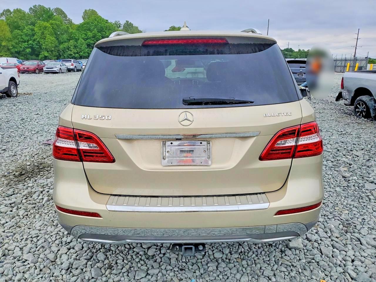 2013 Mercedes-Benz M-class VIN 4JGDA2EB4DA200430 photo 6
