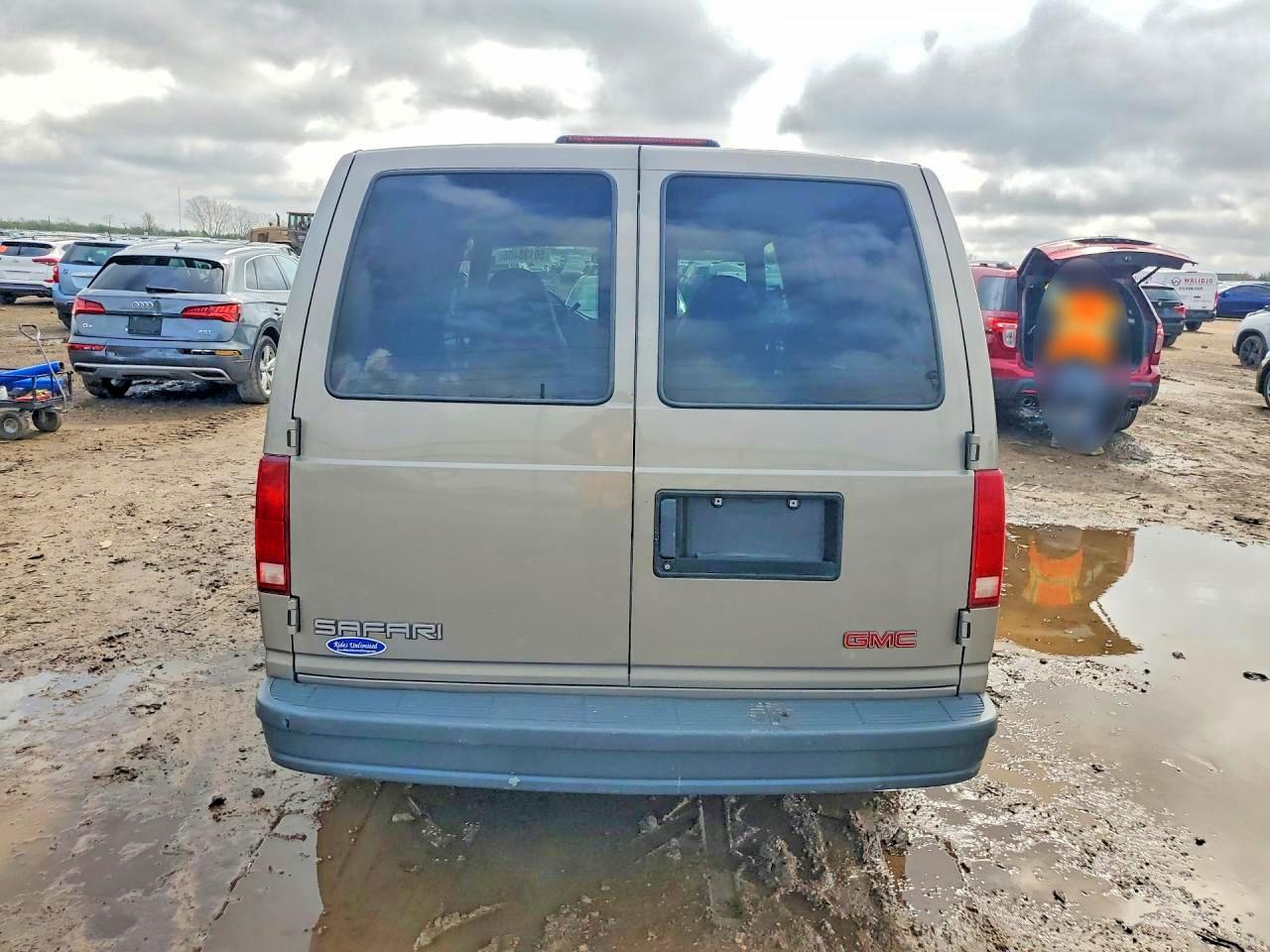 2001 GMC Safari VIN 1GTDM19W41B507363 photo 6