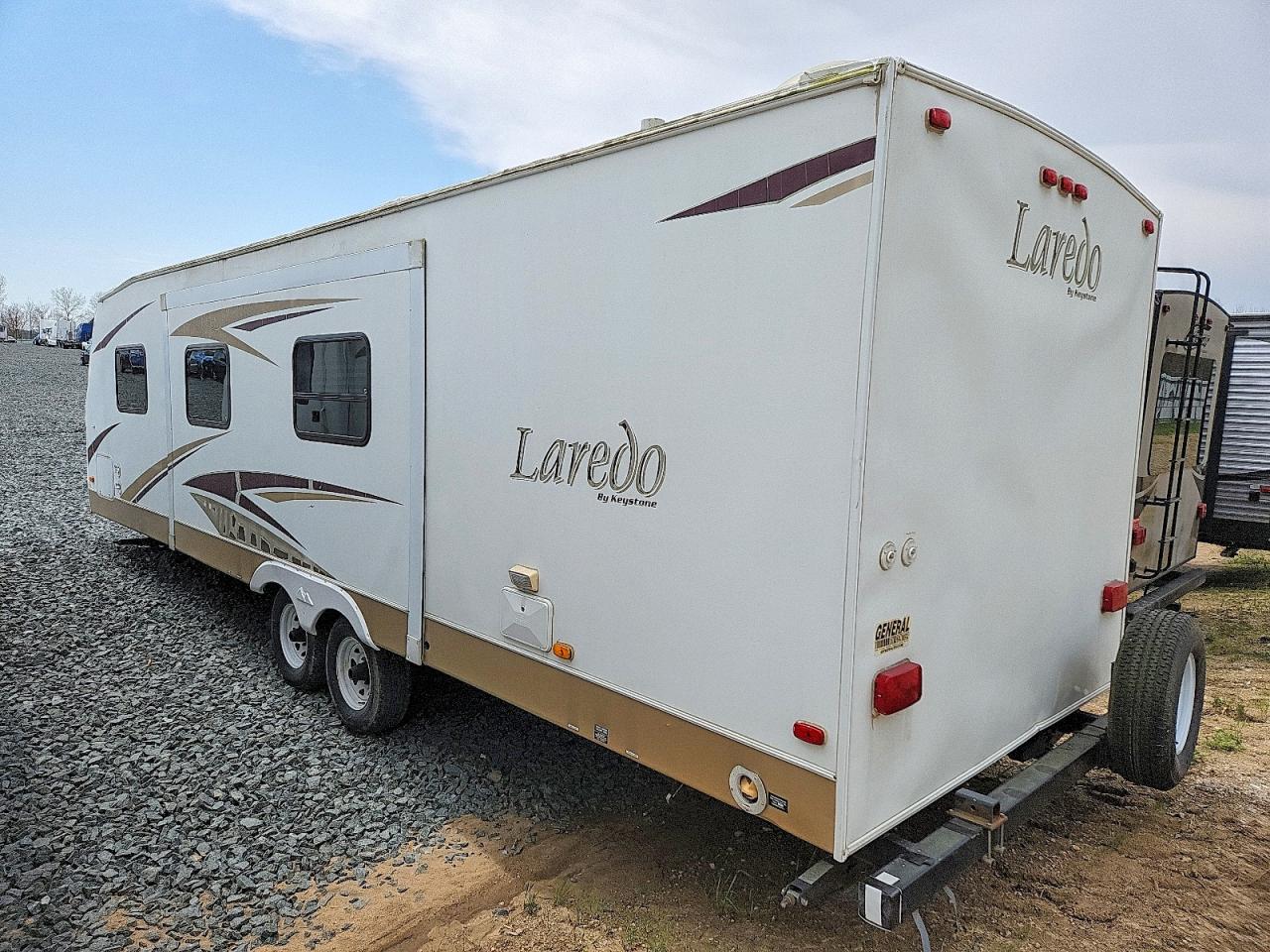 2009 KEYSTONE Laredo ser VIN 4YDT31B2X9L600543 photo 3