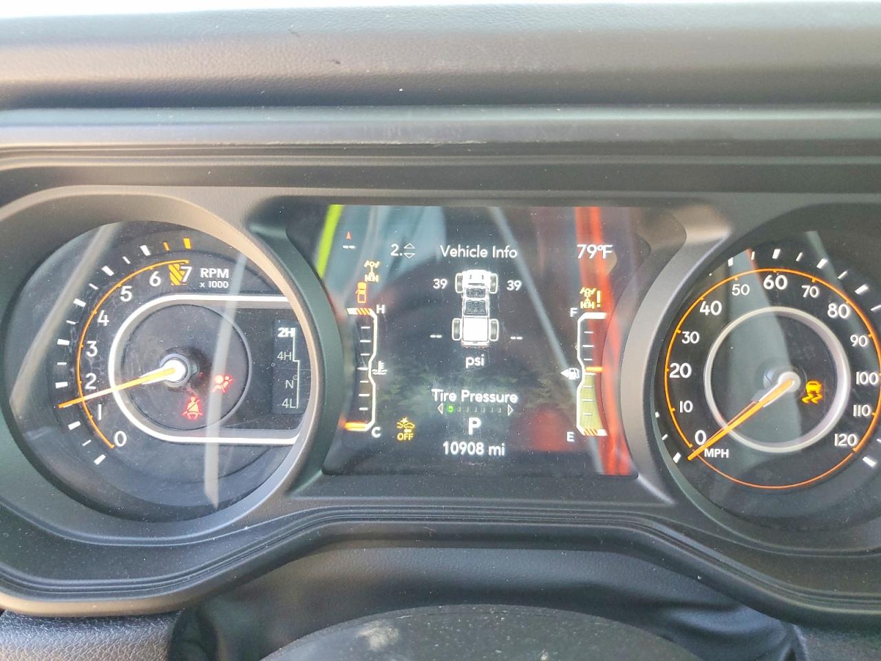 2025 Jeep Gladiator VIN 1C6RJTEG9SL506852 photo 9