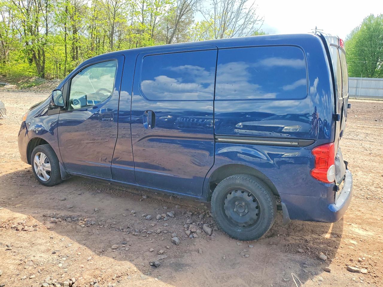 2013 Nissan Nv VIN 3N6CM0KN2DK697032 photo 2