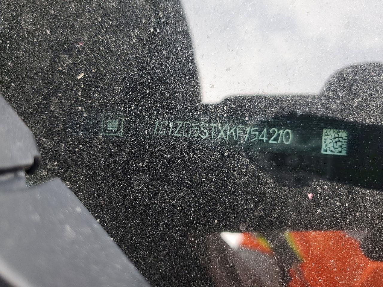 2019 Malibu VIN 1G1ZD5STXKF154210 photo 12
