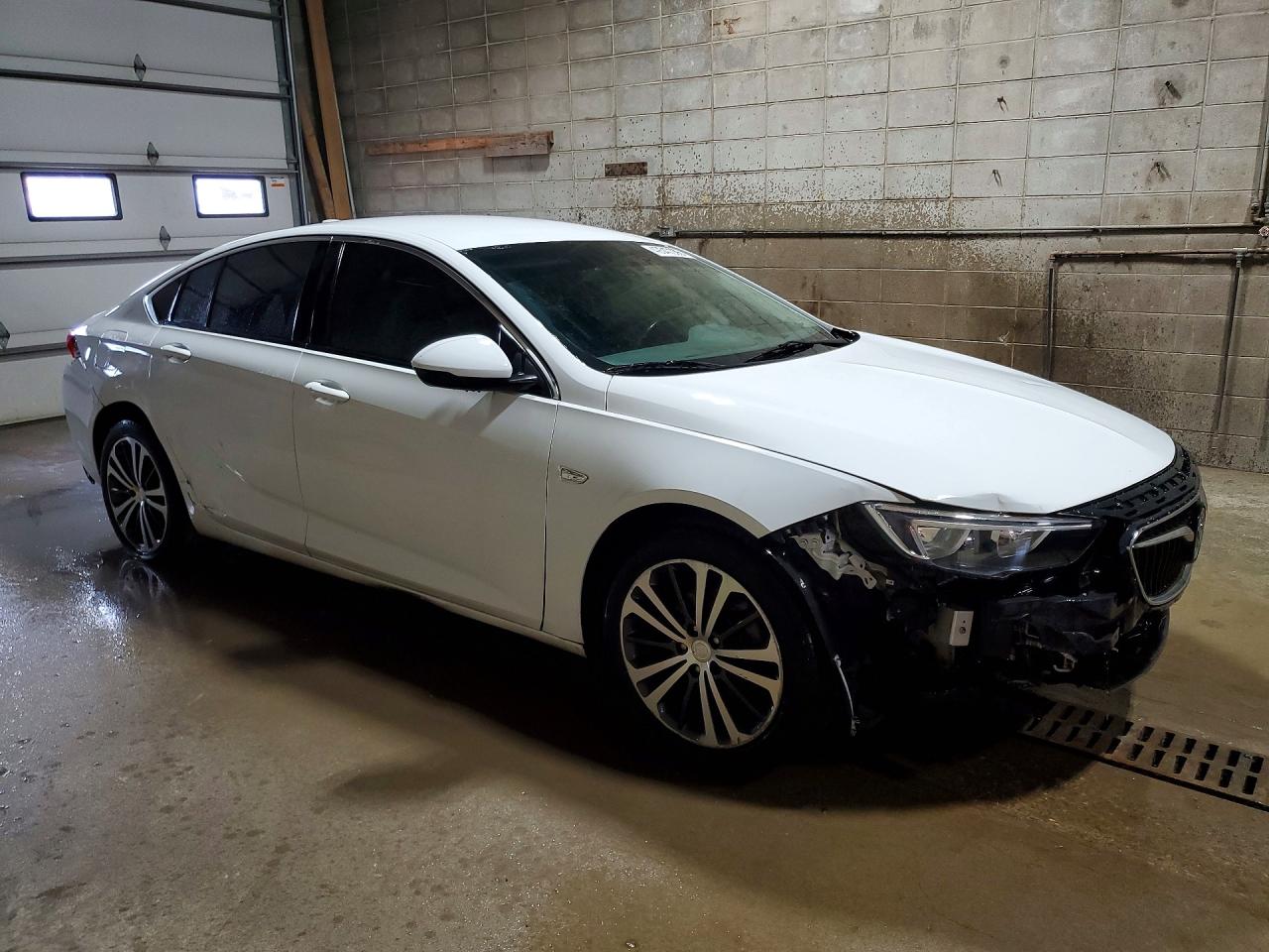 2019 Buick Regal VIN W04GL6SX2K1009356 photo 4