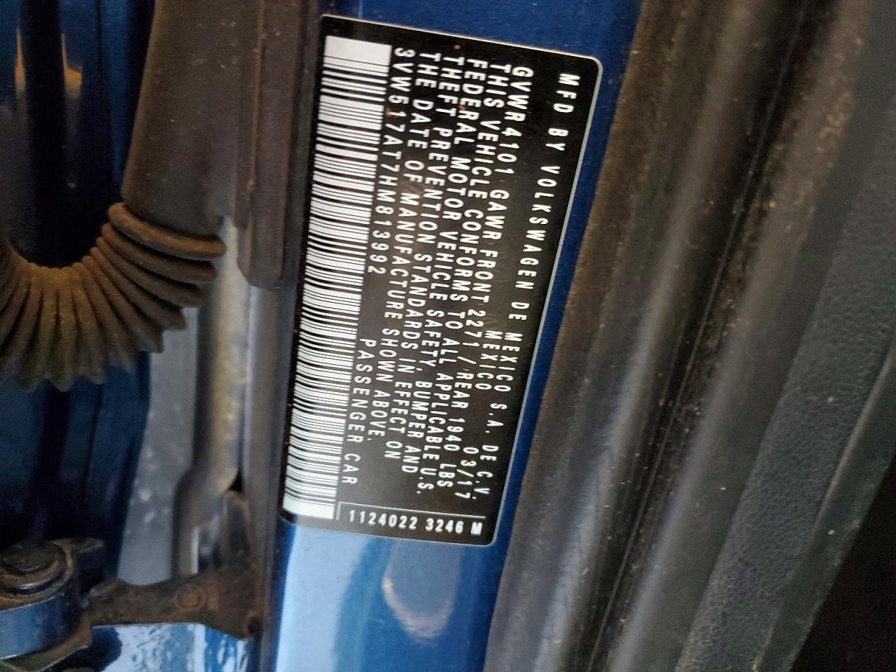 2017 Volkswagen Beetle VIN 3VW517AT7HM813992 photo 12