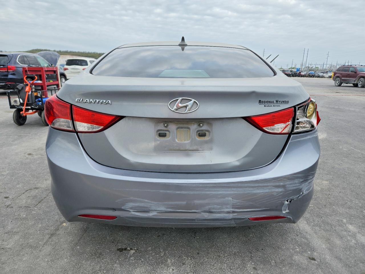 2013 Hyundai Elantra VIN KMHDH4AE0DU995711 photo 6