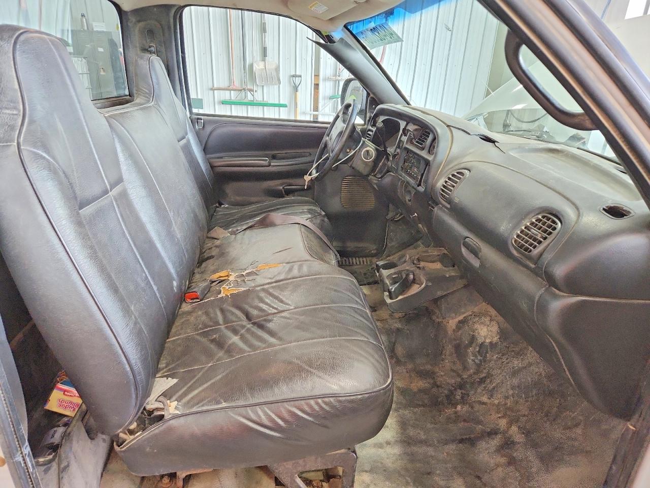 2001 Dodge Ram 1500 VIN 1B7HC16Y61S142565 photo 7