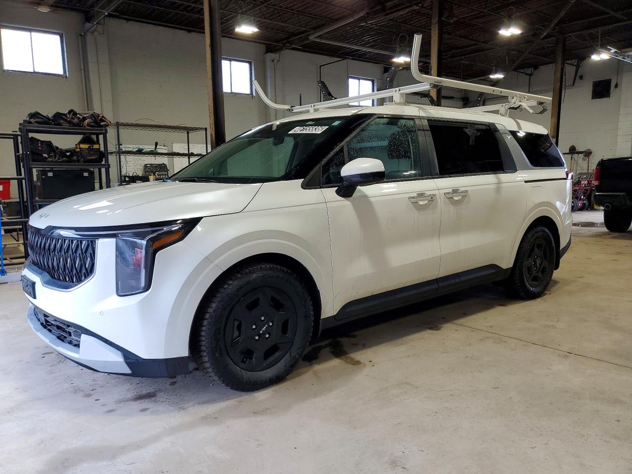2025 Kia SEDONA VIN KNDNB5K38S6519916 photo 1