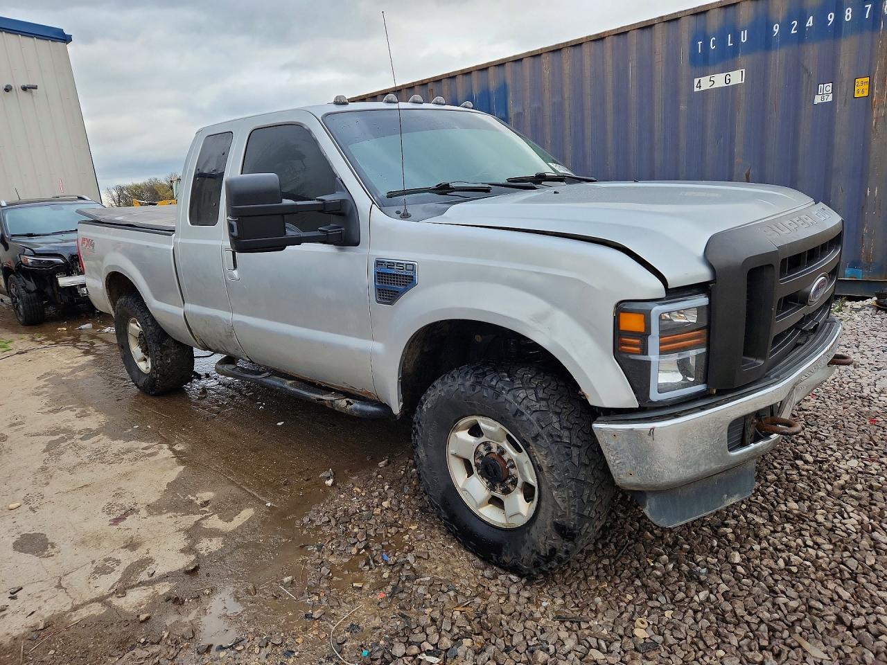 2010 Ford F250 VIN 1FTSX2B56AEB28210 photo 4