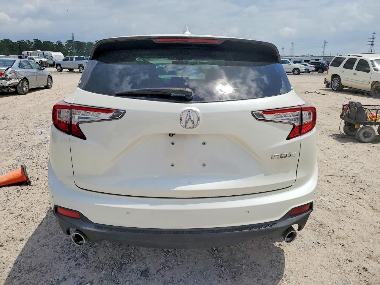 2019 Acura Rdx VIN 5J8TC1H76KL016623 photo 6